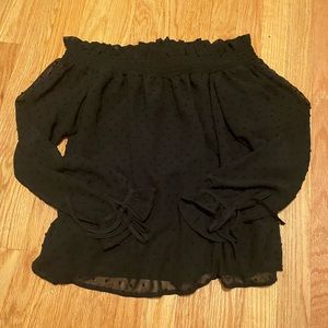 H&M Off-the-shoulder Blouse